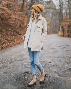 Shacket Outfit, Winter Mode, Fall Winter Wardrobe, Casual Winter Outfits, Mode Inspiration, Waterproof Boots, Fall Winter Outfits, Sweater Weather, Casual Fall