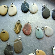 Handmade Stone Jewelry, Rock Carving, Rock Earrings, Beach Stones Jewelry, Rock Tumbling, Pebble Jewelry, Seaglass Jewelry, Wood Carving For Beginners, Earthy Jewelry