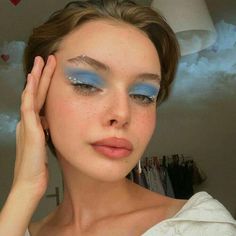 13 Maquillajes aesthetic para ser una linda chica Tumblr Blush Makeup Looks, Makeup Zombie, Euphoria Makeup, Cool Makeup Looks, Amazing Makeup