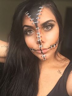 easy Halloween makeup: stitched doll Face Paint Only Costume, Face Painting Halloween Women Easy Diy, Halloween Make Up Ideas Simple, Easy Halloween Face Paint For Women, Halloween Makeup For Boys, Halloween Makeup Boys, Easy Scary Halloween Makeup, Halloween Face Paint Ideas For Women, Horror Smink