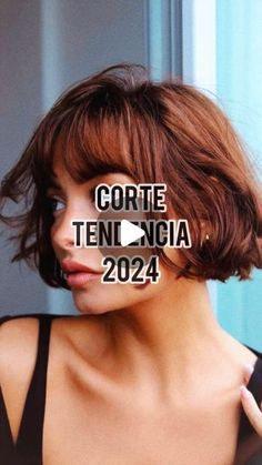 ROMINA ROMERO - 𝑯𝒂𝒊𝒓𝒔𝒕𝒚𝒍𝒆 on Instagram: "French Bob corte tendencia 2024 Corte súper cómodo y fácil de llevar. Podes adaptarlo a todo tipo de rostro, sumando flequillo, raya al costado o al medio entero.  Todos los cortes son adaptables. Clave la aptitud que le pongas también. Contame si te animas a hacerlo o cuál es tu corte favorito. Dale ❤️ al video 🫶🏻✨" French Bob, Corte Bob, Medium Long Hair, January 23, Medium Long, Long Hair, Hair Cuts, Long Hair Styles, Hair