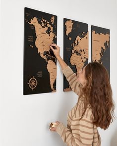 Wooden World Map Wall Art 📍 The best way to mark all your travels 📍 Free personalization (add rose of wind or personalized element - photo 9) 📍 Best quality wood and cork 📍 Ready to hang (special hangers with dowels for several types of walls included) 📍 Gorgeous 3D effect, because of multiple layers 📍 Several types of map 📍 Perfect sizes variations 📍 150 FREE pins (ball push pins for cork type; geolocation sticky pins for plywood type) Our map is unique, as is done from wood, base is be Push Pin World Map, Above Bed Decor, World Map Wall Art, Travel Map, World Map Wall, 5th Anniversary, Ral Colours