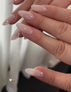 Ombre Chrome Nails, Paznokcie Hello Kitty, Kutek Disney, Unghie Sfumate, Manicured Nails, Nagel Tips, Casual Nails, Makijaż Smokey Eye, Classy Acrylic Nails