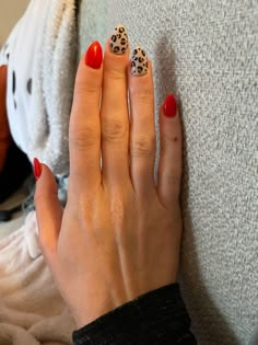 Red With Leopard Print Nails, Cheata Nails Red, Red And Animal Print Nails, Red Nails With Animal Print, Red Leapord Nails, Red Nails Leopard Print, Red Nails With Leopard Print, Christmas Leopard Nails, Red Animal Print Nails