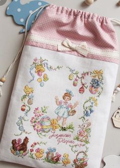 French Cross Stitch, Book Cover Diy, Jam Paper, Cross Stitch Finishing, Beautiful Cross Stitch, Cross Stitch Cards, Flower Embroidery Designs, Sewing Art, Hand Embroidery Patterns