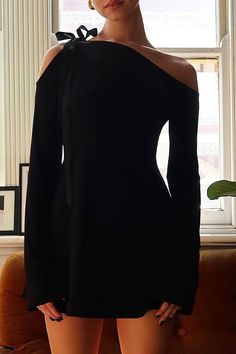 Black Dress Aesthetic, Bell Sleeve Mini Dress, All Black Dresses, Stylish Work Attire, Black Halter Dress, Dress Aesthetic, Outerwear Outfit, Modest Fashion Outfits, White Dresses