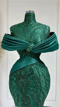 Asoebi Lace Styles Classy 2022, Asoebi Lace Styles Classy, Asoebi Lace, Green Prom Dresses, Green Prom, Nigerian Lace