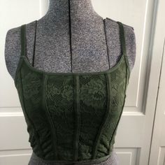 Brand New Never Been Used. Smoke-Free Pet Free Home. Green Lingerie Top, Spring Green Bra With Lace Trim, Green Cropped Tops With Built-in Bra, Green Lace Bra With Lace Trim, Green Fitted Lace Bra, Green Bras, Sports Bra Set, Bralette Crop Top, Triangle Bra