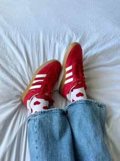 Red adidas inspo Adidas Red Gazelle, Adidas Red Shoes, Red Adidas Samba, Red Spezial Adidas, Adidas Spezial Red, Red Adidas Shoes Outfit, Red Gazelle Adidas Outfit, Red Shoes Aesthetic, Red Sneakers Women