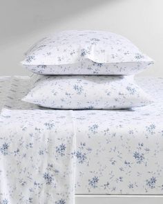 Garden Muse Blue Cotton Sateen Sheet Set on a bed with matching pillows stacked on top Summer Bedroom, Laura Ashley Home, Cotton Bedding Set, Printed Bedding, Ashley Home, Blue Sheets, Patterned Bedding, King Sheets, Cotton Bedding Sets