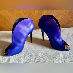 Giuseppe Zanotti Design Blue/Purple Leather “6 Peep Toe High Heels Womens 39.5 Eu Good Pre Owned Condition Pls. Refer To The Photos No Box Zanotti Shoes, Giuseppe Zanotti Shoes, Purple Leather, Giuseppe Zanotti, Blue Purple, Shoes Women Heels, Blue And Purple, Shoes Heels, High Heels