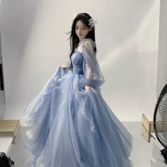 Prom Dresses Chinese, Asian Prom Dress, Gaun Abad Pertengahan, Debut Dresses, Chinese Dresses, Classy Prom Dresses, Cute Dress Outfits, Modest Dresses Casual, Fantasy Dresses