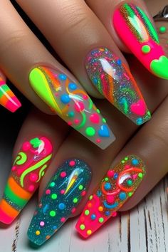 Polish Decor, Moms Nails, Neon Gel Polish, Inspirational Nails, Nail Art Designs Valentines, Nail Art Designs Valentines Day, Nail Designs For Beginners, Game Stand, Fluorescent Nails