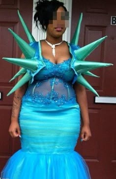 Rue The Day! » Over 60 of The World’s Most Trashy, Ugly, Slutty and Ghetto Prom Dresses Liberty Fashion