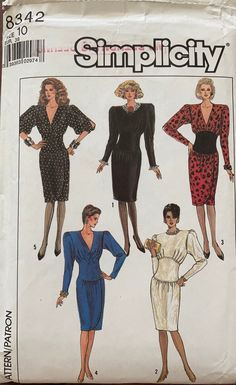 a woman's dress and jacket sewing pattern, with the words simpleity on it