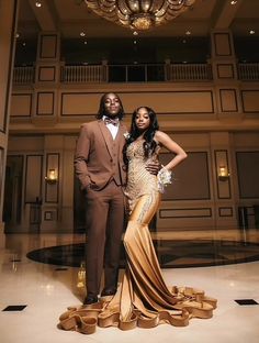 Brown Prom Couple, Brown Prom Dress Couple, Brown Prom Suit, Black Couple Prom, Prom Black People, Brown Prom Dress