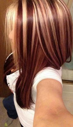 Burgundy Hair Blonde Highlights, Red And Blonde Hair, Auburn Blonde Hair, October Hair, Hair Blonde Highlights, Red And Blonde, Red Hair With Blonde Highlights, Red Blonde Hair, Chunky Highlights