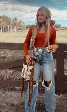 Pumpkin Patch Outfit Western, Western Shein Outfits, Western Bitmoji Outfits Snapchat, Western Wide Leg Jeans Outfit, Western Pumpkin Patch Outfit, Cowboy Cut Wranglers Women Outfits, Truck Meet Outfits, Go Texan Day Outfit, Winter Western Outfits Women Concert