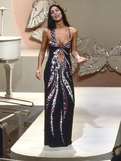 Moda Disco, Cher Fashion, Cher Looks, Cher Dress, Cher Outfits, Disco Fashion