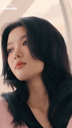 Kim Yoo Jung 20th Century Girl, Celebrity Style Inspiration, Classic Wardrobe Staples, Urban Street Style, Activewear Fashion, Sustainable Fashion Brands, Boho Chic Fashion