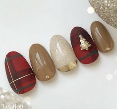 Mani Designs, Cute Winter Nails, Christmas Mani, Diy Nail Art Tools, Purple Ombre Nails, Christmas Nail Art Easy, Mani Ideas, Nail Courses, Manicure Inspiration