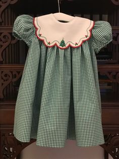 Heirloom Christmas Dresses, Sewing Kids Clothes, Vintage Baby Clothes, Girls Christmas Dresses, Frocks For Girls, Mini Robes, Kids Fashion Girl