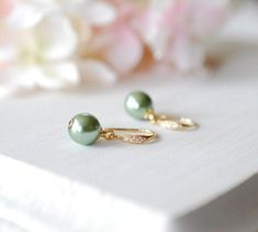 Green Wedding Jewelry, Green Pearl Earrings, Bridal Statement Necklace, Green Ideas, Chevron Earrings, Bridal Wedding Earrings, Sage Green Wedding, Geode Earrings, Purple Pearl