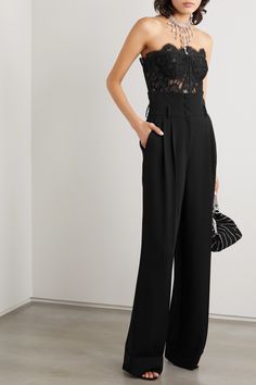 Dolce & Gabbana's signature bustier top is reinvented in black lace and trimmed with grosgrain. The boning provides corset-style structure. Wear it with a blazer or on its own with high-rise pants.   Shown here with: [Dolce & Gabbana Pants id1198471], [Jimmy Choo Shoulder bag id1197058], [Aquazzura Sandals id1124619], [Alessandra Rich Choker id1182130]. Bustier Top Outfits, Bustier Outfit, Lace Bustier Top, Corset Outfit, Top Bustier, Black Bustier, Lace Bustier, Black Corset, Lace Corset