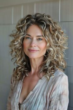 Curly Hairstyles for Women Over 40 Middle Part Curly Hair, Curly Shag Haircut, Enhance Natural Curls, Side Part Hairstyles, Fulani Braids, Permed Hairstyles, Short Curly Hair, Hair Envy