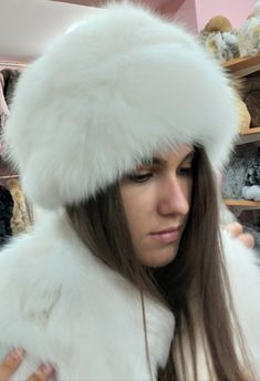 New,Natural,Real Fox Fur Hat handmade from Beautiful fluffy soft White Fox! Light,warm,soft,the best quality! Made in Greece,from the best fur producers. We take orders in any size,color,model. Wholesale-retail. No returns accepted. White Flat Brim Winter Hat, Russian Hat White, Fluffy White Winter Hat, White Fluffy Winter Hat, White Fur Coat Hat, White Fur Hat Aesthetic, Big Fur Hat, Fluffy Faux Fur Wide Brim Hat, White Faux Fur Winter Hat