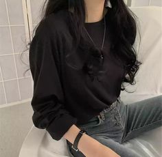 Grunge Party Outfit, Autumn Korean Fashion, Winter Tees, 90s Fashion Women, New Party Dress, Tops Trendy, T Shirts Women, Nice Outfits, Fashion T Shirt