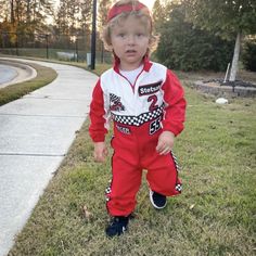 🏎️ Gear Up—Your Little Racer is Ready to Zoom! 🚗💨
✨ All-Day Comfort: Made from premium cotton gabardine for durability and fun.
🏁 Authentic Look: Bold stripes and embroidered patches for true racer vibes.
🎨 Personalized Touch: Add their name or racing number for a unique style.
🎩 Complete the Look: Includes a matching hat for the ultimate racer outfit.

Get ready to fuel their imagination and let the adventures begin! 🚗✨ Racer Outfit