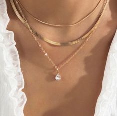 Fashion Gold Plated Waterdrop Three Layer Necklace Snake Chain Women Jewelry Hot Gold Layered Chains, Snake Chain Layering, Night Out Jewelry, Gold Fancy Jewellery, Necklace Stack Ideas, Layered Gold Necklaces Aesthetic, Gold Jewelry Stack, Gold Prom Jewelry, Three Layer Necklace