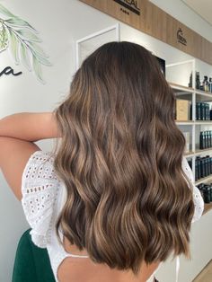 Dark Caramel Lowlights, Brunette W Babylights, Bolliage Brown Hair, Short Brown Summer Hair, Brunette Hair Ashy Highlights, Lighten Up Dark Brown Hair, Cute Hair Brunette, Natural Brown Hair Highlights, Dark Brown Hair Balayage Red Undertones