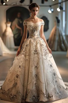 This stunning off-the-shoulder gown is adorned with intricate beading and embellishments. A perfect blend of elegance and glamour for a fairy-tale wedding! 👰💫 Prewedding Dress, Groom Makeup, Dress Bridesmaids, Pretty Wedding Dresses, Fantasy Dresses, Fantasy Gowns, Gowns Wedding, Fairytale Dress, Fantasy Dress