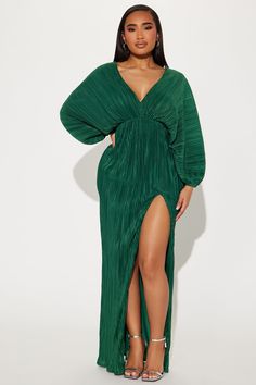 Available In Hunter And Rust. Pleated Maxi Dress Long Dolman Sleeves Deep V-Neckline Elastic Waist High Slit Low Back Lined Stretch Self: 100% Polyester Lining: 100% Polyester Imported | Paloma Pleated Maxi Dress in Hunter size Small by Fashion Nova Plus Size Cocktail Dress Wedding, Chic Dress Elegant, Plus Size Gala Dress, Petite Formal Dresses, Cocktail Dress Maternity, Plus Size Elegant Dresses, Fall Maxi, A Line Maxi Dress, Amazon Dresses