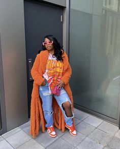 Orange Dunk Outfit Women, Nike Dunks Outfit Woman Fall, Orange And White Dunks Outfits, Orange Sneakers Outfit, Orange Dunks Outfit, Dunks 2023, Nike Dunks Outfit Woman, De'arra Outfits, Dunks Outfit Woman