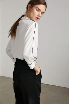 Bolt White Contrast Top – Ifomt Chic Tops With Contrast Collar, Elegant Office Tops With 3/4 Sleeves, Elegant White Top With Contrast Collar, Chic White Blouse For Business, Elegant 3/4 Sleeve Workwear Blouse, Elegant 3/4 Sleeve Blouse For Work, White 3/4 Sleeve Office Tops, White 3/4 Sleeve Tops For Office, White 3/4 Sleeve Blouse For Work