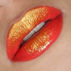 Orange Shimmer* #makeup, #lips, #pinsland, https://apps.facebook.com/yangutu Lip Art Makeup, Orange Lipstick, Ombre Lips, Lipstick Art, Orange And Gold, Hot Lips, Makeup Box, Lip Service, Lip Art