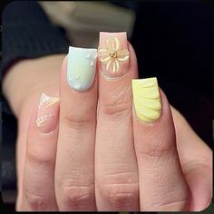 Green Shirt Nails, Cabo Nail Ideas, Short Tropical Nails, Puerto Rico Nails, Island Nails, Beachy Nails, Halloween Acrylic Nails, Spring Acrylic Nails, Acrylic Nail Set