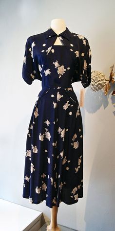 @roressclothes clothing ideas #women fashion blue floral dress Cuckoo Clocks, Fashion 1940s, 1940s Dresses, Rayon Dress, Novelty Print, Mode Vintage, Vintage Beauty