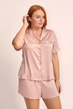 Toni Short Sleeve Personalised Satin Womens Pyjamas Rust | Homebodii Silk Pyjama Set, Pajamas Silk, Silk Pjs, Summer Pajama Set, Vintage Hollywood Glamour, Silk Pajamas Women, Silk Pajama, Silk Sleepwear, Silk Pajama Set