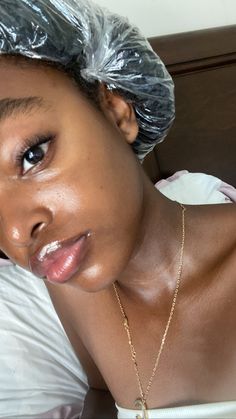 Glowing Black Skin, Caramel Skin, Turmeric Soap, Clear Glowing Skin, Body Acne, Glowy Skin, Body Care Routine, 7 Habits