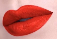 Brittanie Evans, Lip Scrub Diy, Beautiful Lipstick, Orange Twist, Lip Beauty, Lipstick Art, Diy Lips, Kissable Lips, Glam And Glitter