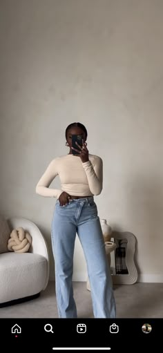 Black Clean Girl Aesthetic Outfits, Clean Girl Aesthetic Black Women Outfit, Clean Girl Outfits Black Women, Clean Girl Aesthetic Black Women, Sade Outfits, Neutral Aesthetic Outfits, Inspi Outfit, Fall Moodboard, Ig Poses