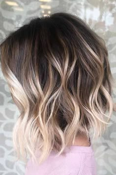 Wavy Hair Styles, Hairstyles Prom, Short Wavy Hair, Long Wavy Hair, Prom Hairstyles