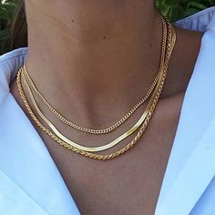 New Tags Never Worn Different Chain Stacked Necklace In One Golden Color Stack Gold Necklace, Stacking Gold Necklaces, Necklace Stacking Gold, Layered Necklaces Gold, Layered Gold Necklaces, Necklace Stacking, Chain Layering, Stacked Necklaces, Layering Necklaces