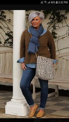 Easy Everyday Outfits, Mode Over 50, Stylish Outfits For Women Over 50, Clothes For Women Over 50, Shoes Ideas, Dresses Aesthetic, 60 Fashion