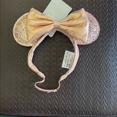 Rose Gold Headband Disney Ears Rose Gold, Disneyland Hats, Light Pink Hat, Disney Headband, Rose Gold Headband, Light Up Hats, Mickey Mouse Ears Hat, Disney Tee Shirts, Disney Headbands