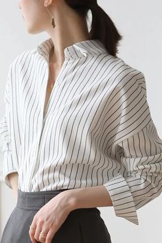 Loose Striped Office Blouse Shirt – Nada Outfit Land Striped Collared Top, Striped Collared Top For Office, White Long Sleeve Tops For Office, White Long Sleeve Office Tops, Striped Long Sleeve Shirt For Office, Casual Striped Tops For Office Wear, Striped Long Sleeve Tops For Work, Relaxed Fit Long Sleeve Office Shirt, Striped Tops With Relaxed Fit For Office